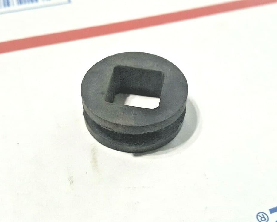 Unknown Yamaha, Kawasaki, Suzuki, Honda Grommet Damper ( misc.7472)