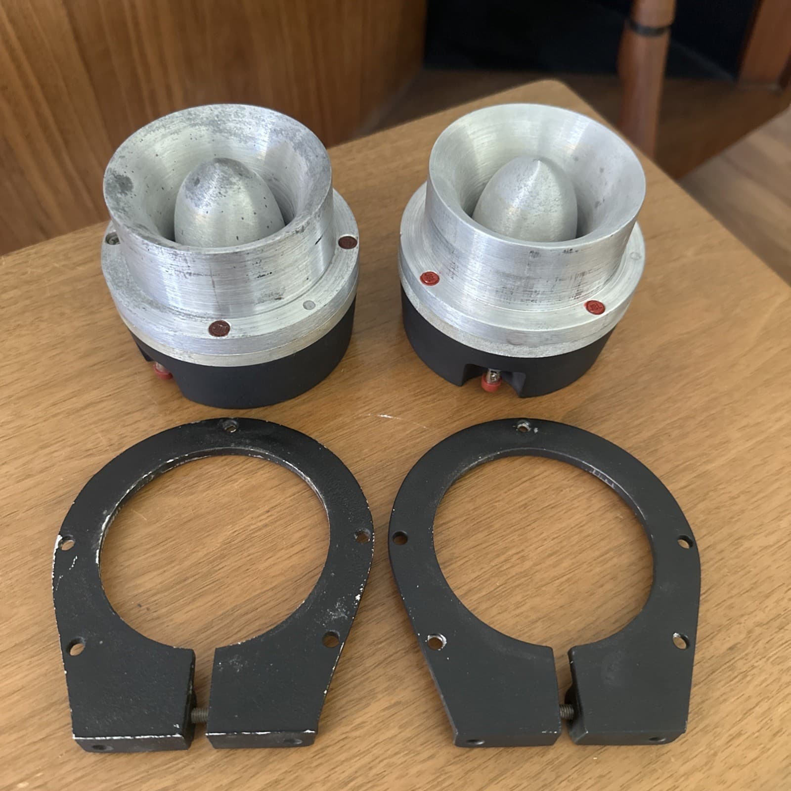 Vintage Pair of JBL 075 16 Ohms Bullet Tweeters : S/N 47322 40324