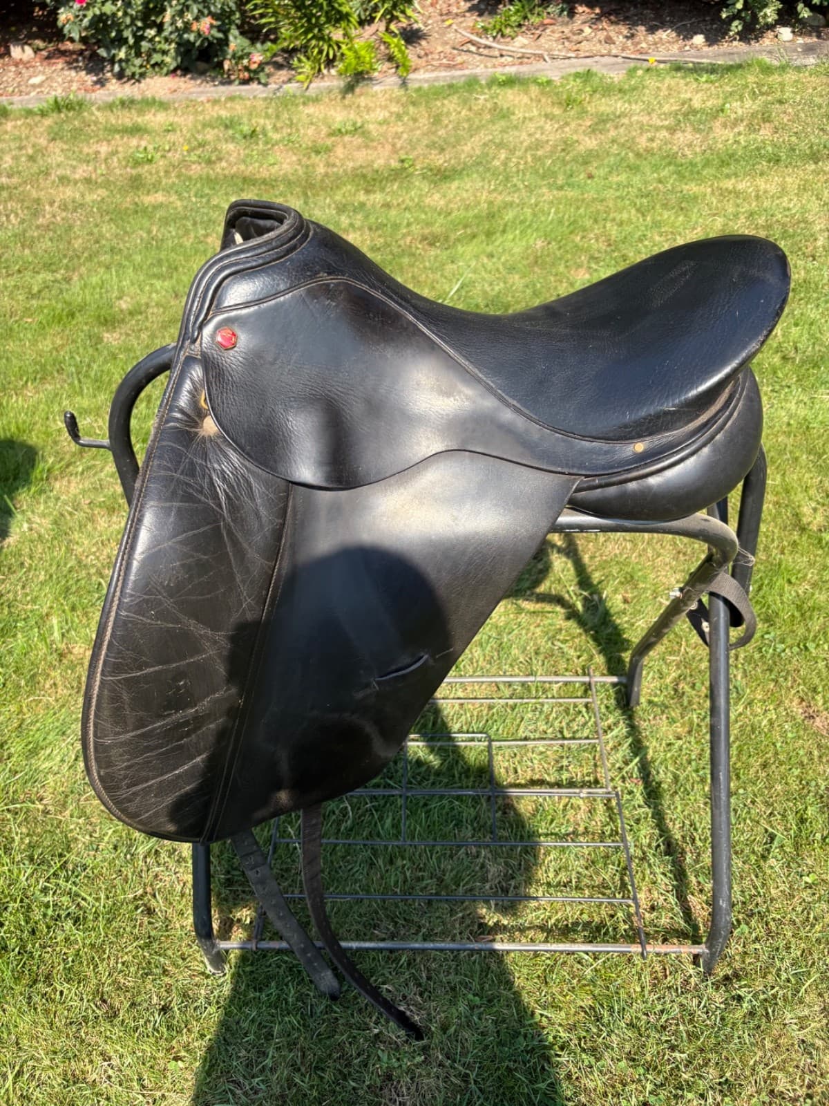 Albion SL Dressage Saddle 17.5” M