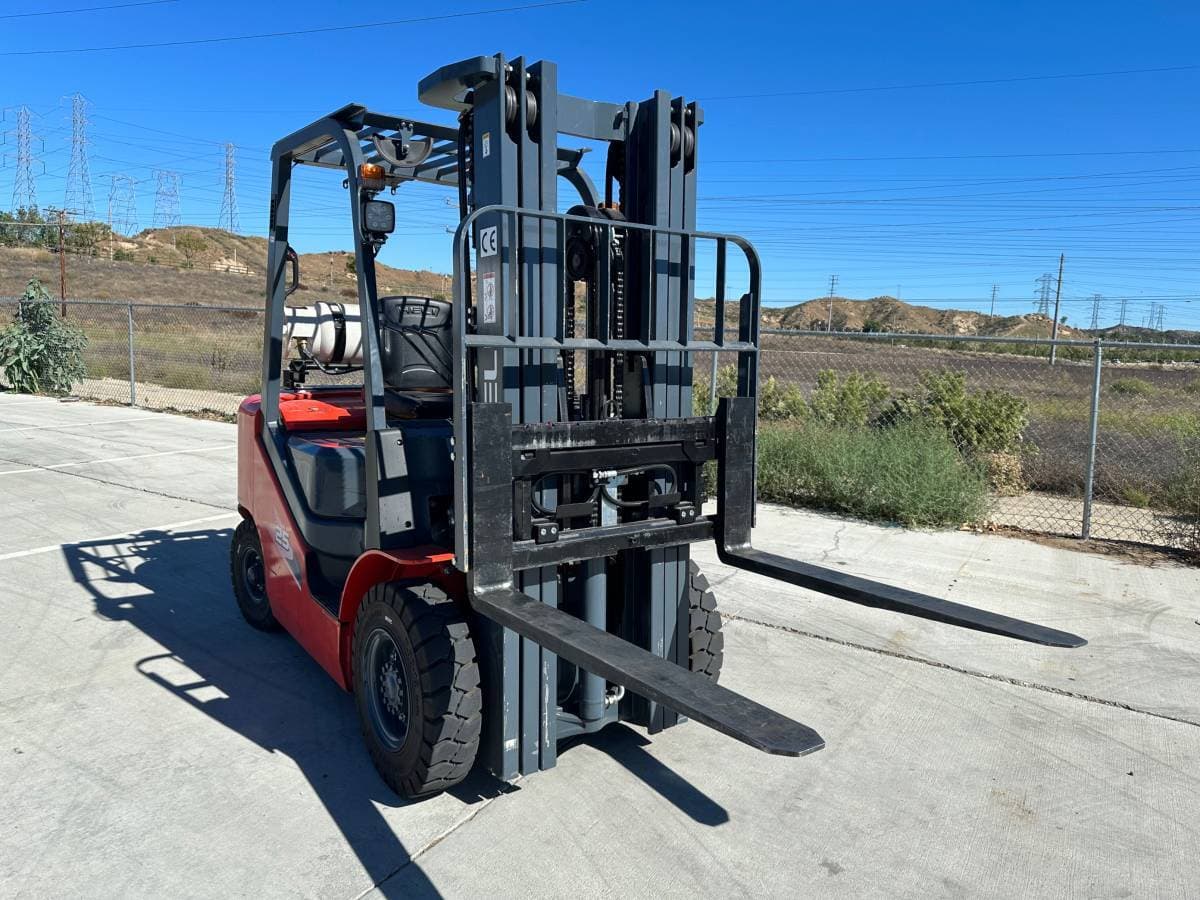 NEW 2022 Heli CPYD25-M1H Forklift 5000 lb