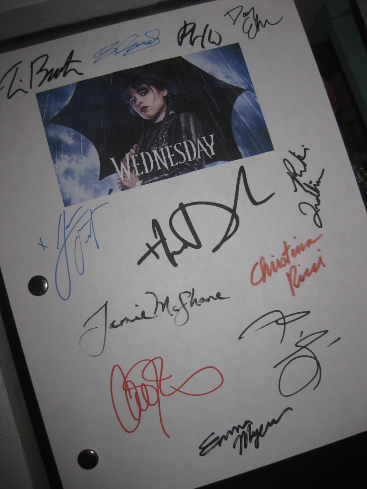 Wednesday Pilot signed TV Script X12 Jenna Ortega Tim Burton Hunter Doohan repnt