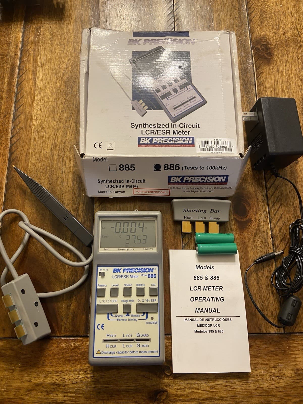 BK Precision 886 Synthesized In-Circuit LCR/ESR Meter Kit (Tests to 100kHz)