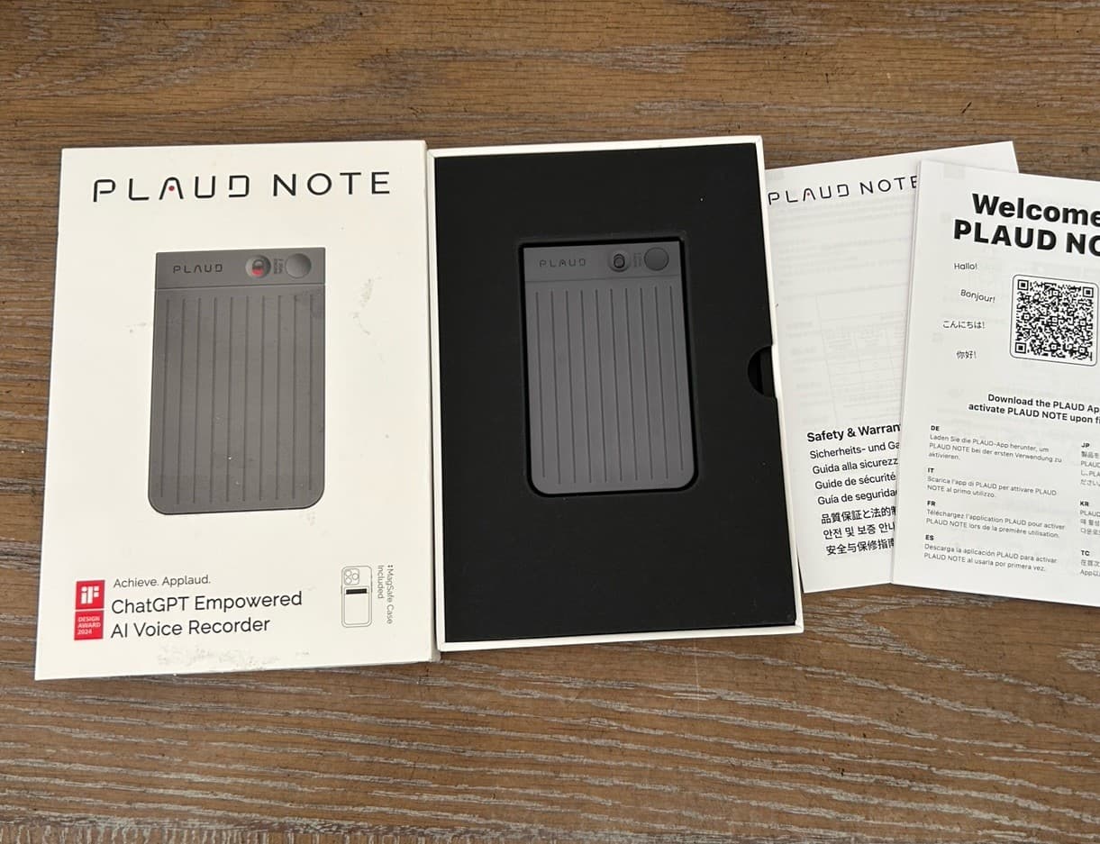 Plaud Note AI Voice Recorder App Control Transcribe 64GB Memory BLACK