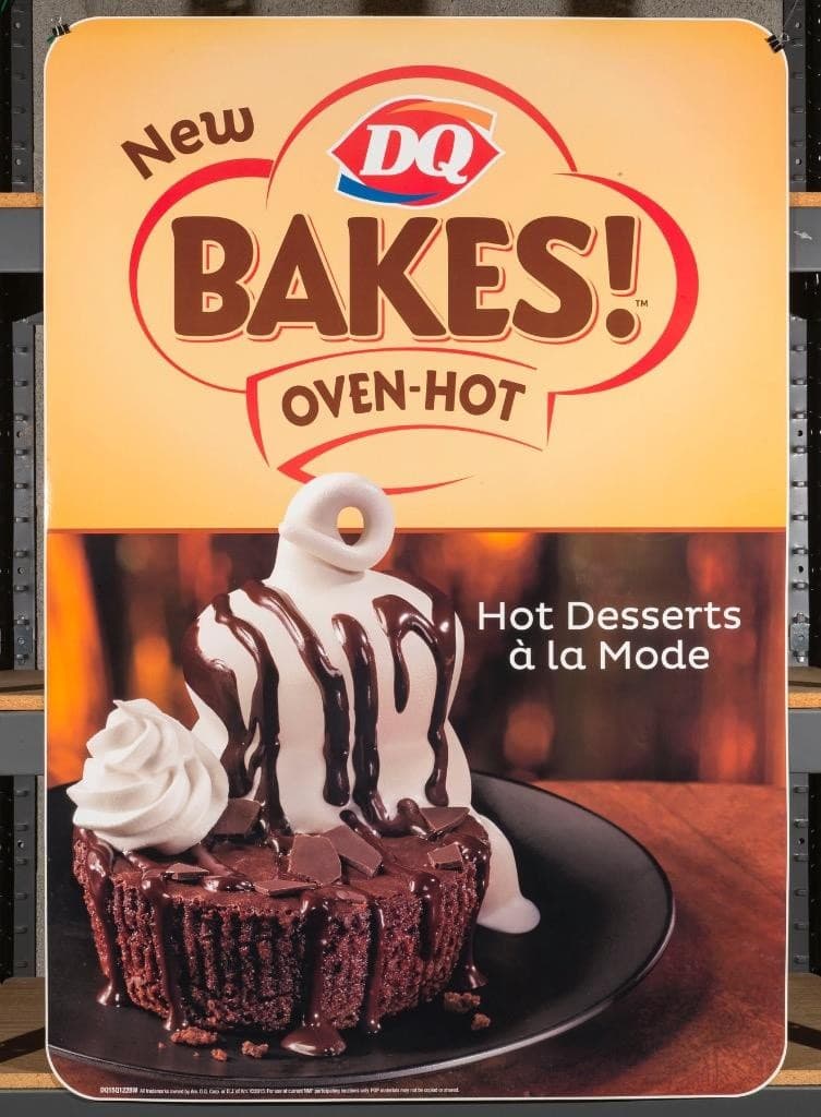 Dairy Queen Promotional Window Decal Hot Desserts Bakes