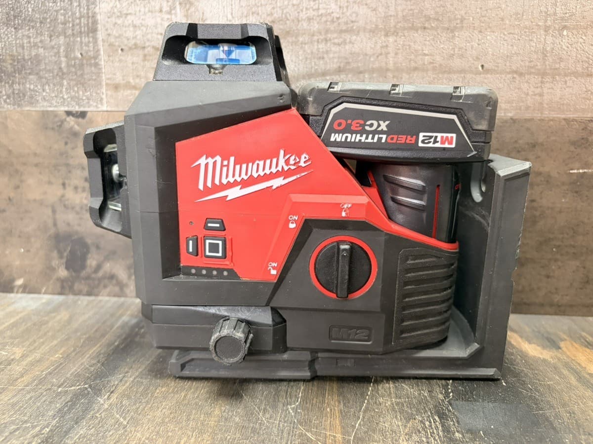 Milwaukee 3632-20 M12 12V 360° 3-Plane Laser Level W/3.0 Ah Battery (CP3015709)