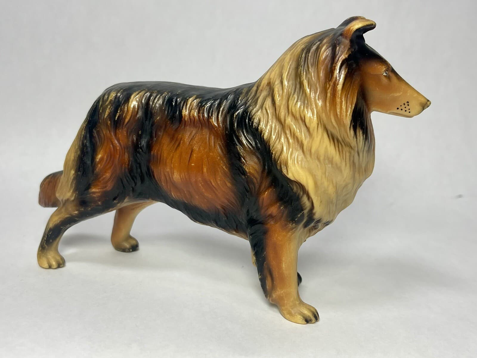 Vintage Collie Celluloid / Plastic “Lassie” Dog Figure No. 101 Hong Kong 1970’s