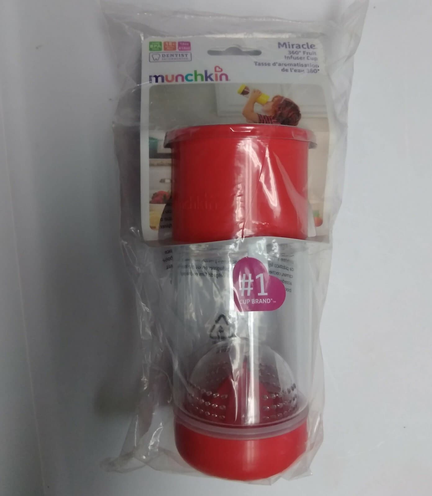 Munchkin Miracle 360 Fruit Infuser Cup Red