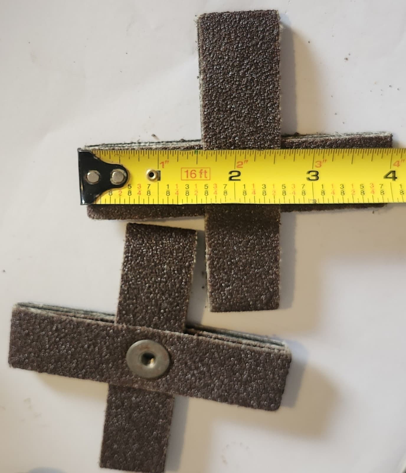 Sand Paper Cross Pad, 2 in x 2 in x 3/8 in, 80-weight