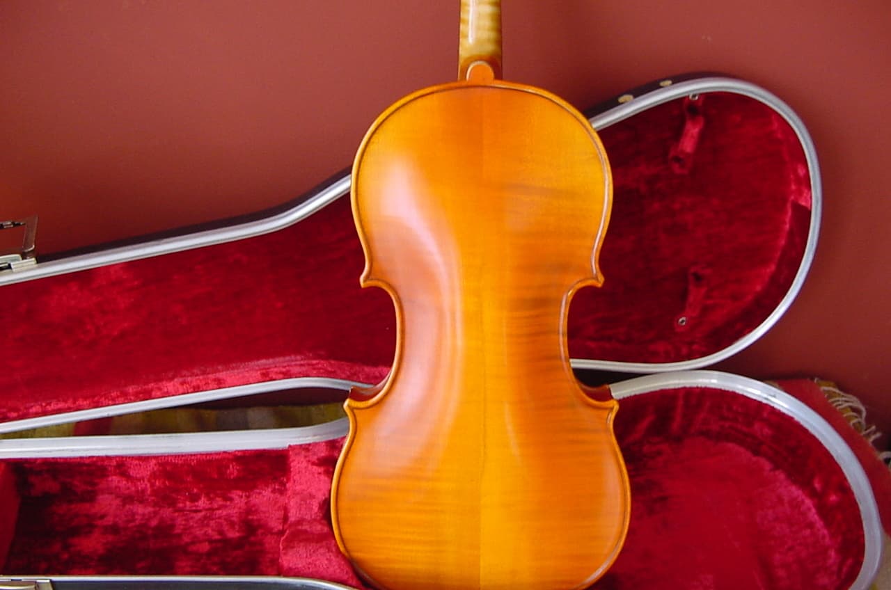 VINTAGE VIOLA 15 1/2" NICE CONDITION