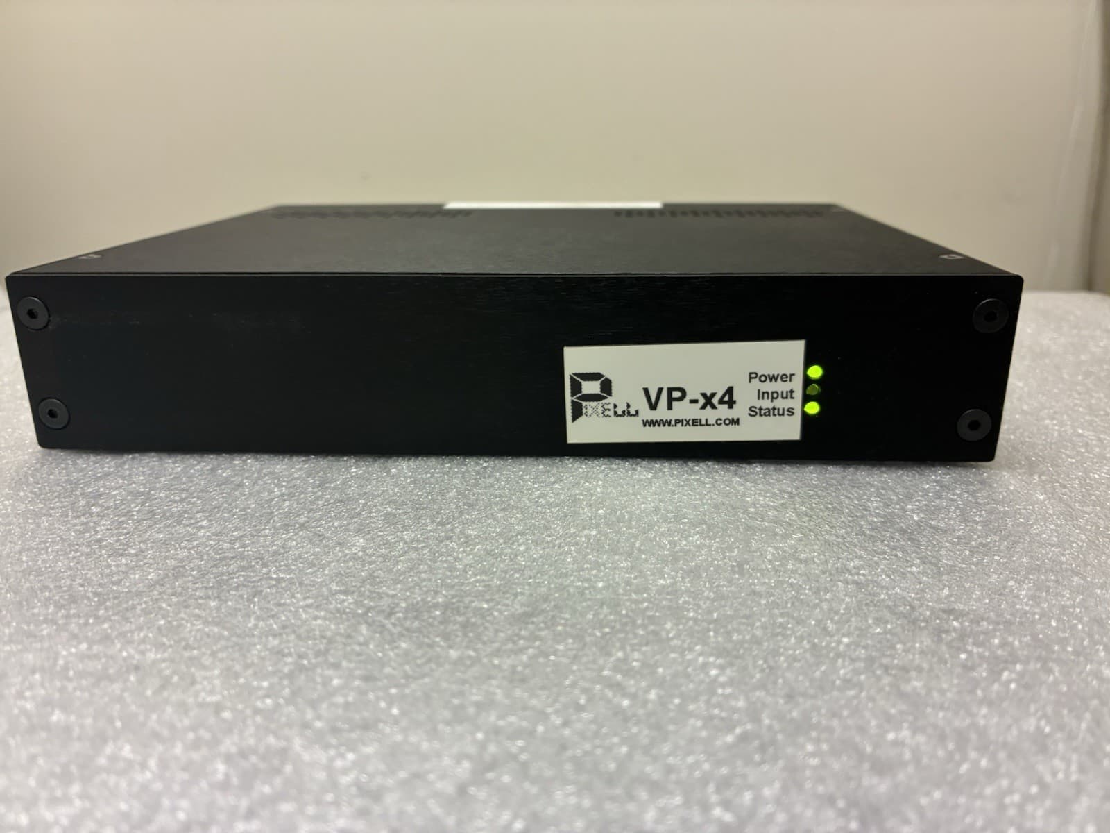 Pixell DataPath X4 Quad Matrix Display Wall Controller Model 147 With power Sup