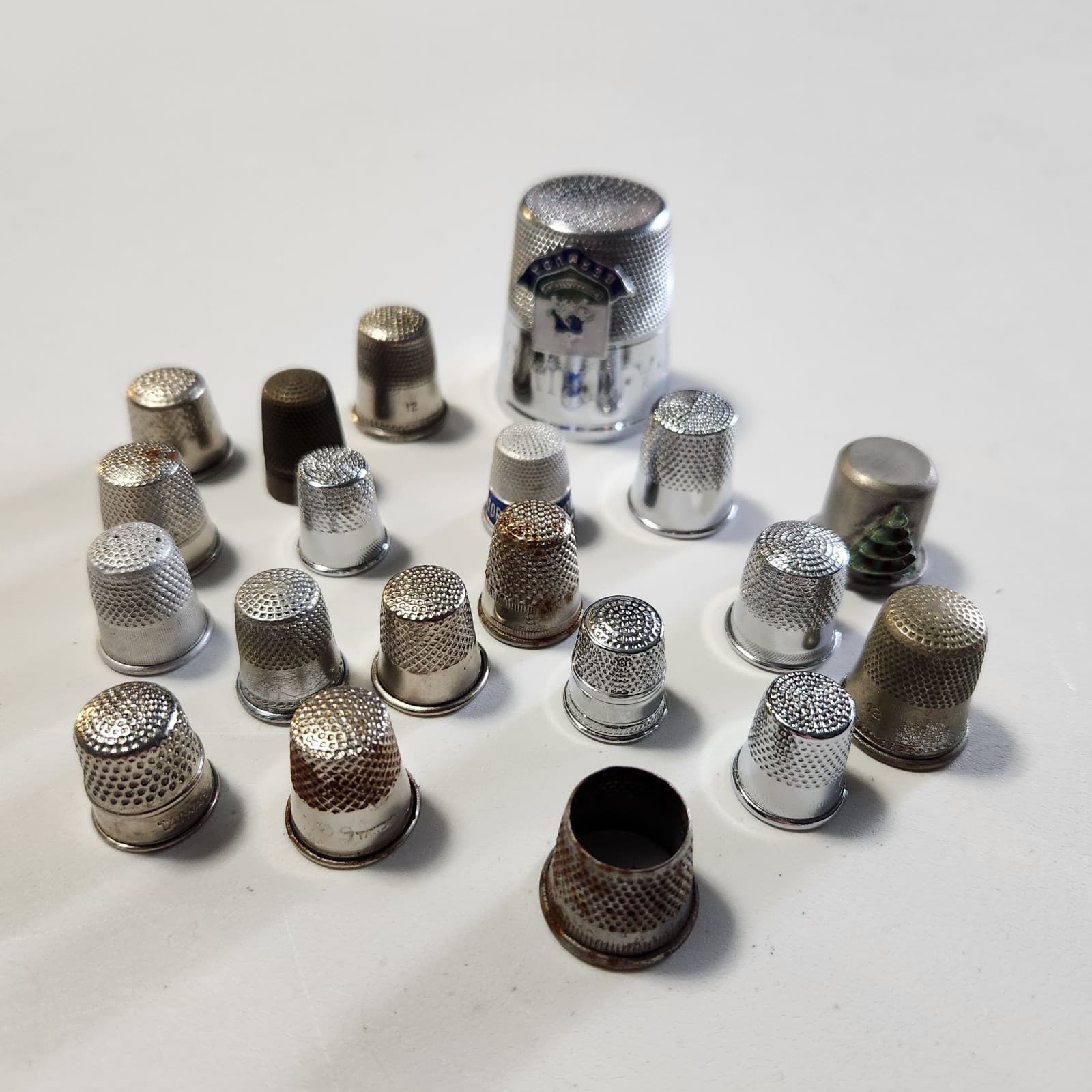 Metal Thimbles Lot Of 20 Vintage Mixed Metals