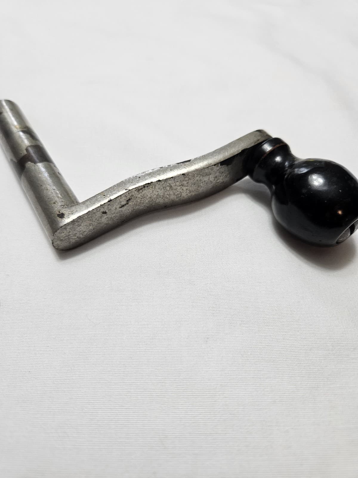 COLUMBIA PHONOGRAPH THREADED CRANK - SHORT THROW