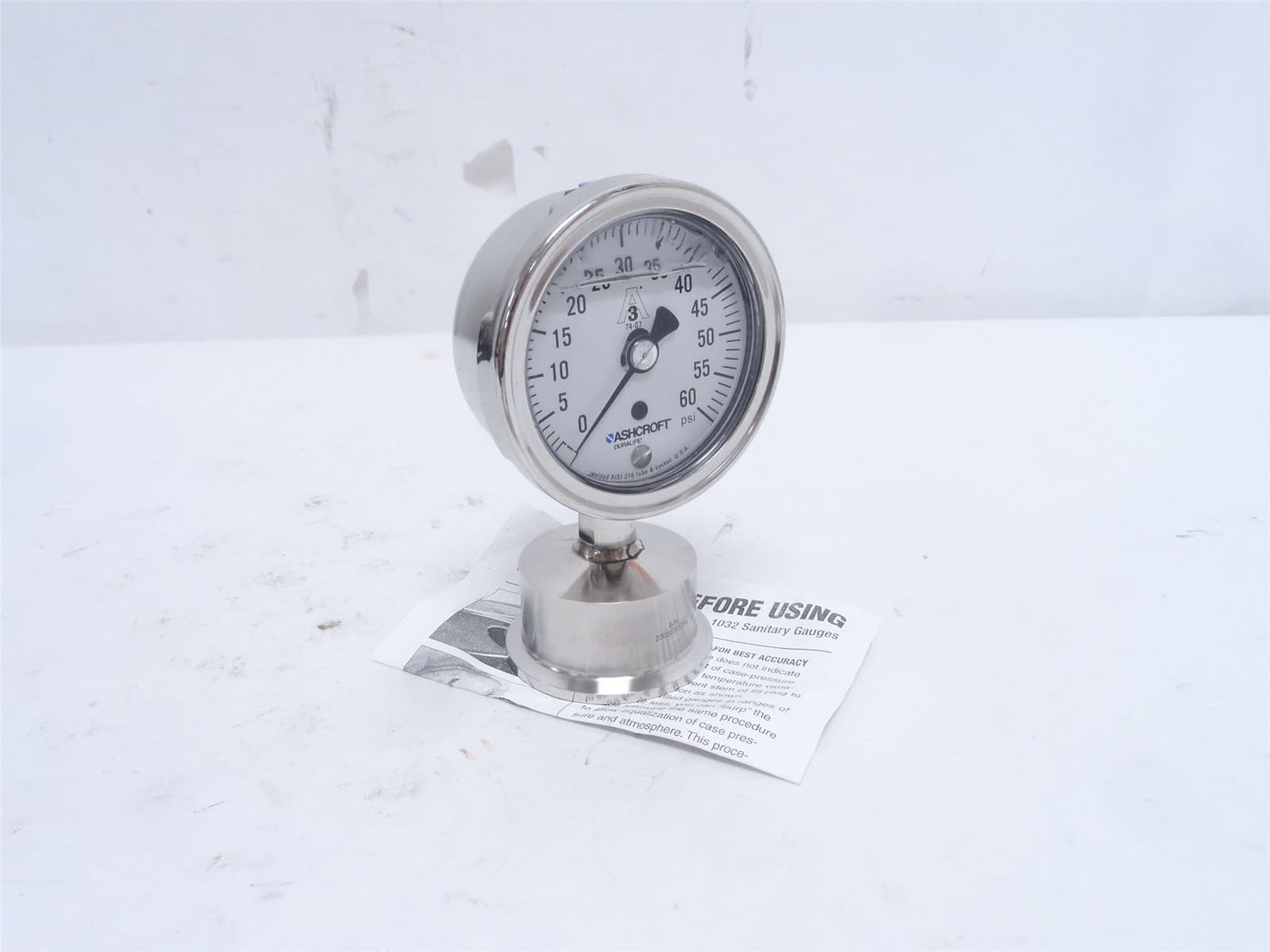 250555 New-No Box; Ashcroft 251032SL15L60 Pressure Gauge 0-60PSI; Clamp: 1-1/2"