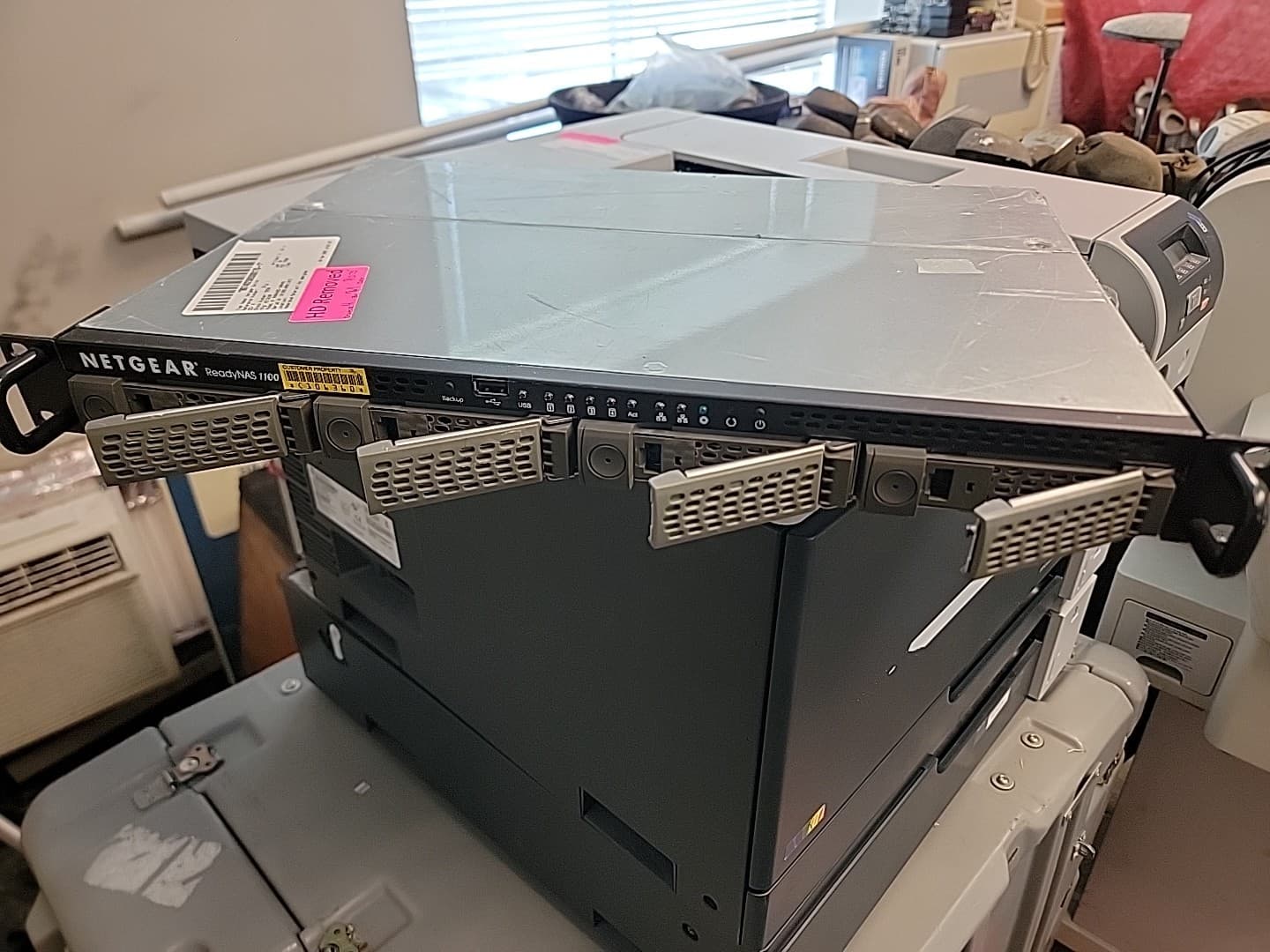 NETGEAR ReadyNAS 1100 Advanced Network Storage 4-Bay Server NO DRIVES