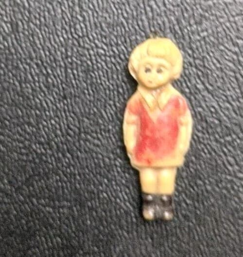 Vintage Little Orphan Annie Child's Pendant Charm Cracker Jack Celluloid Rare 1"