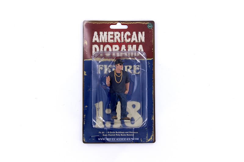 JUAN HANGING OUT 2 AMERICAN DIORAMA 1:18 Scale Figurine 4" Male Man Figure