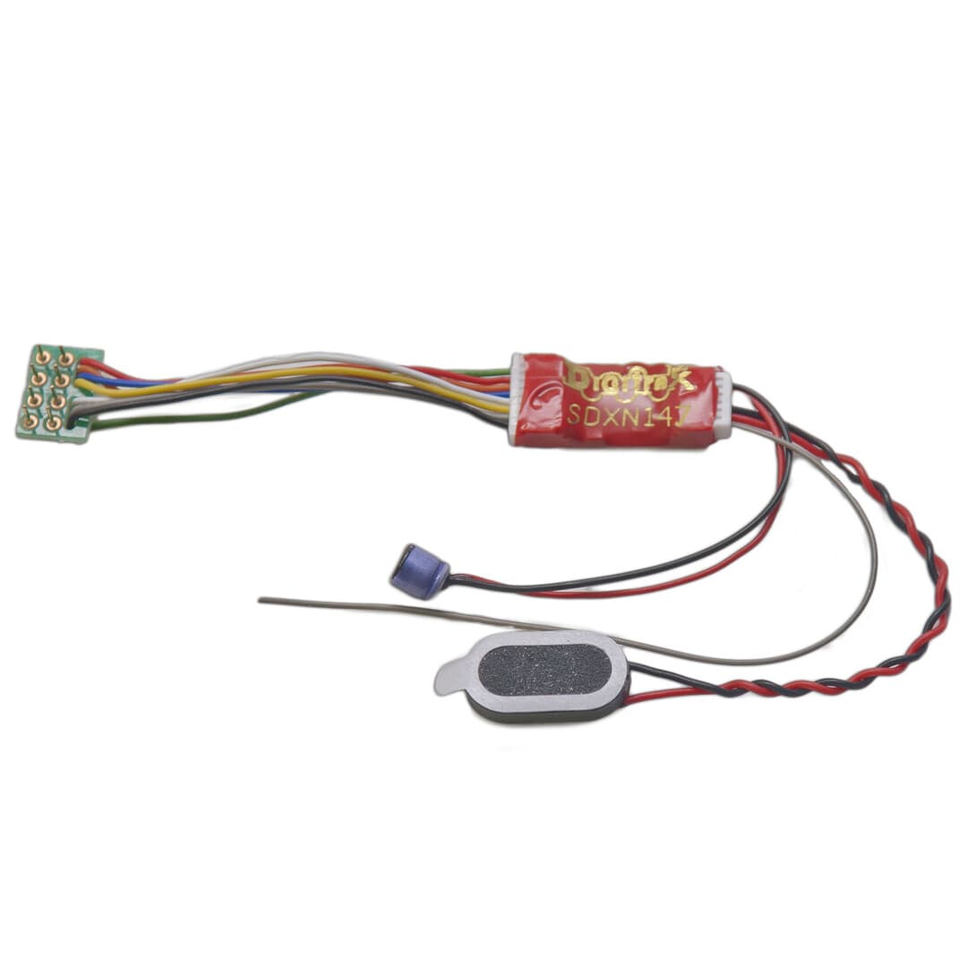 NEW Digitrax N Scale Series 7 Sound Decoder with speaker 8 Pin Plug N Scale