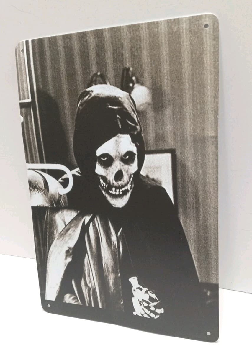 Crimson Ghost Metal Sign 12x8 Inches Wall Hanger Misfits Music Man Cave