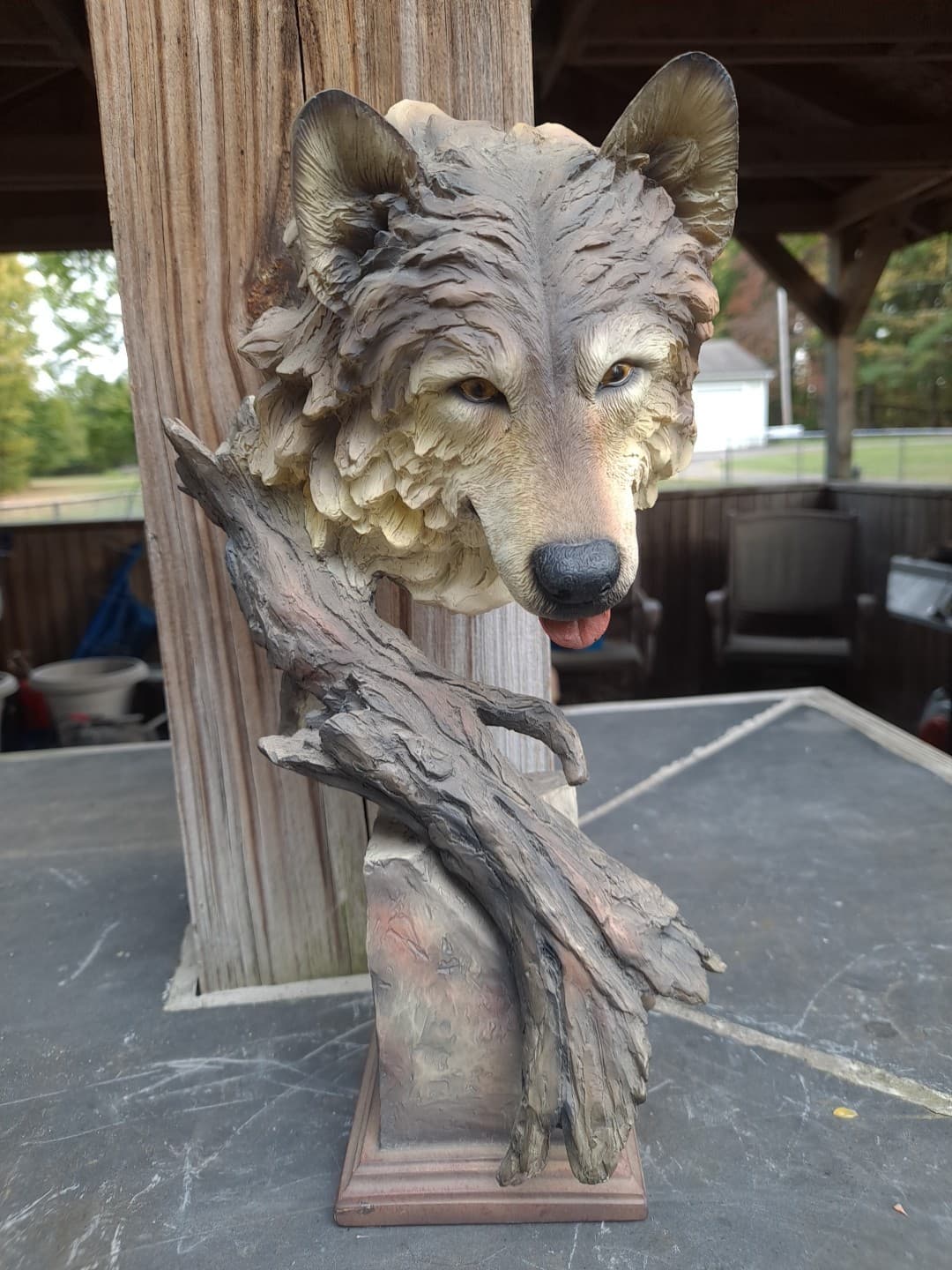Fine Art Mint Condition Steven Herrero Survivor Wolf Sculpture Signed