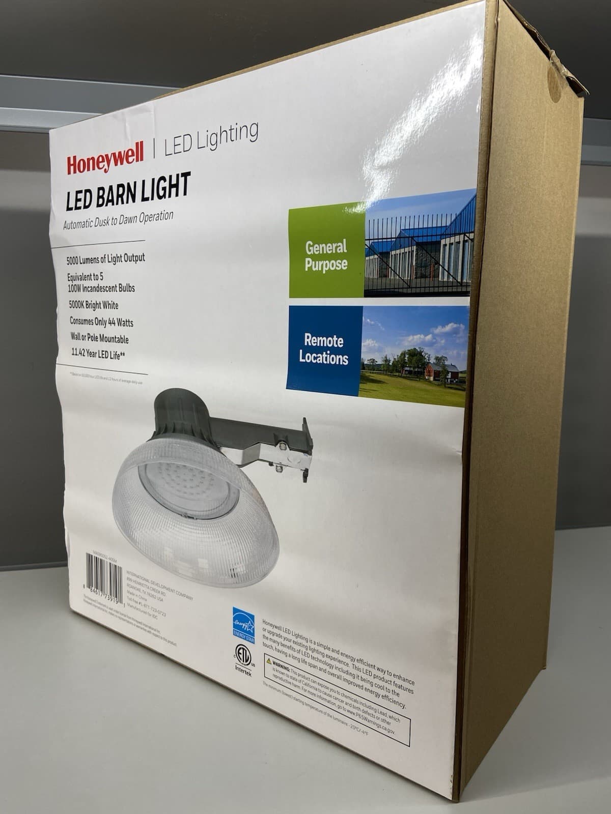 BRAND NEW!! Honeywell 5000 Lumen LED Barn Light Fixture 55 Watt - MA095052-40SM