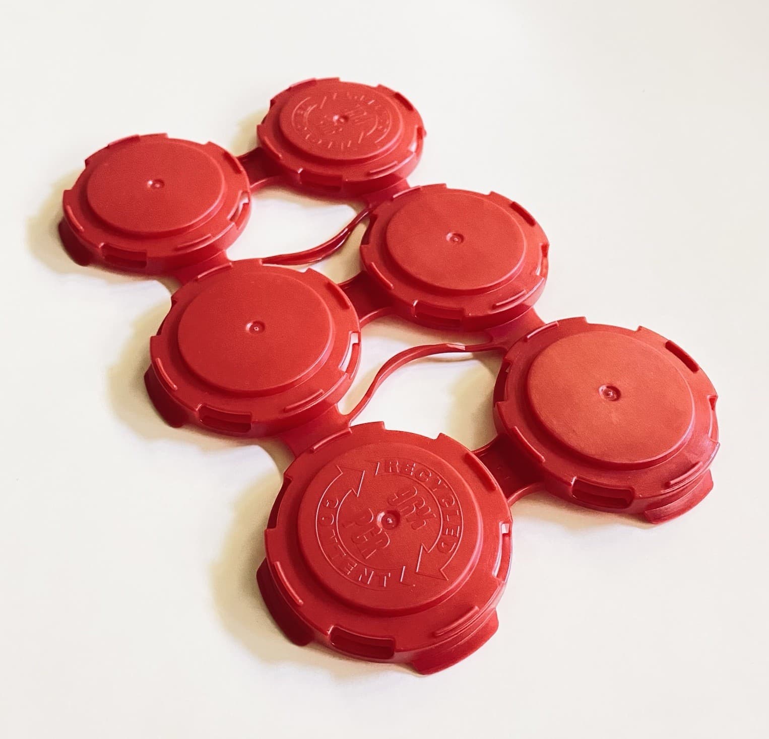 PAKTECH RED 1/2 Case 6 Pack Plastic Can Carrier, 162 Pcs -Std Sz 202 -260 6Pak