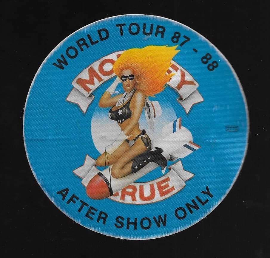 MOTLEY CRUE AUTHENTIC 1987-88 CIRCLE GIRLS TOUR CONCERT SATIN BACKSTAGE PASS EX+