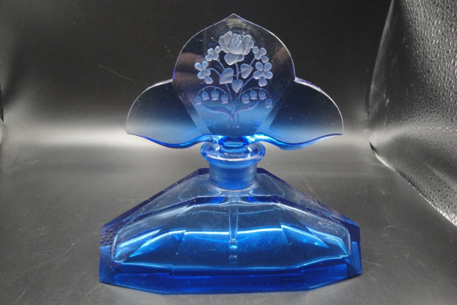 Vintage Art Deco Czech Blue Crystal Glass Perfume Bottle w/ Large Etched Stopper