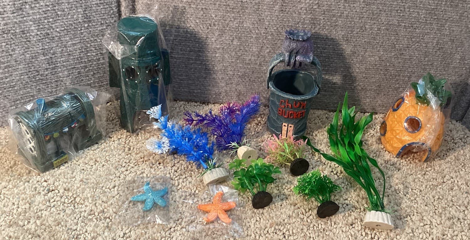 SpongeBob Aquarium Fish Tank Decorations - Plants + 4 Buildings