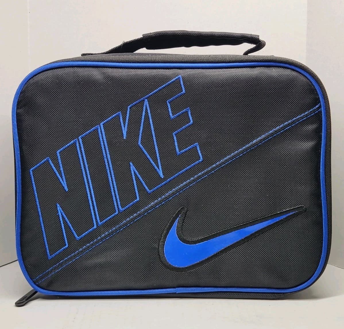 Nike 9A2217-383 Insulated Soft Lunch Storage Bag Box Black And Blue NEW WITH TAG