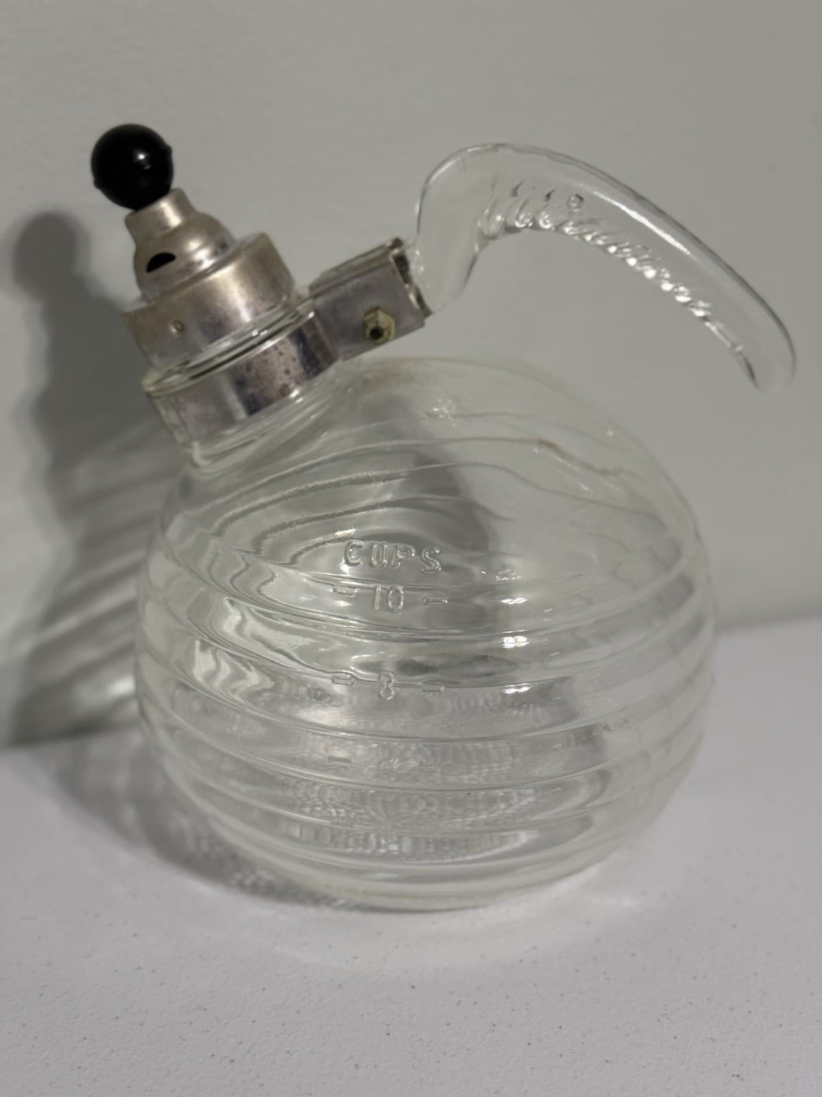 Vintage Bee Hive GLASS TEA KETTLE Glasbake Moderne ART DECO W/whistle
