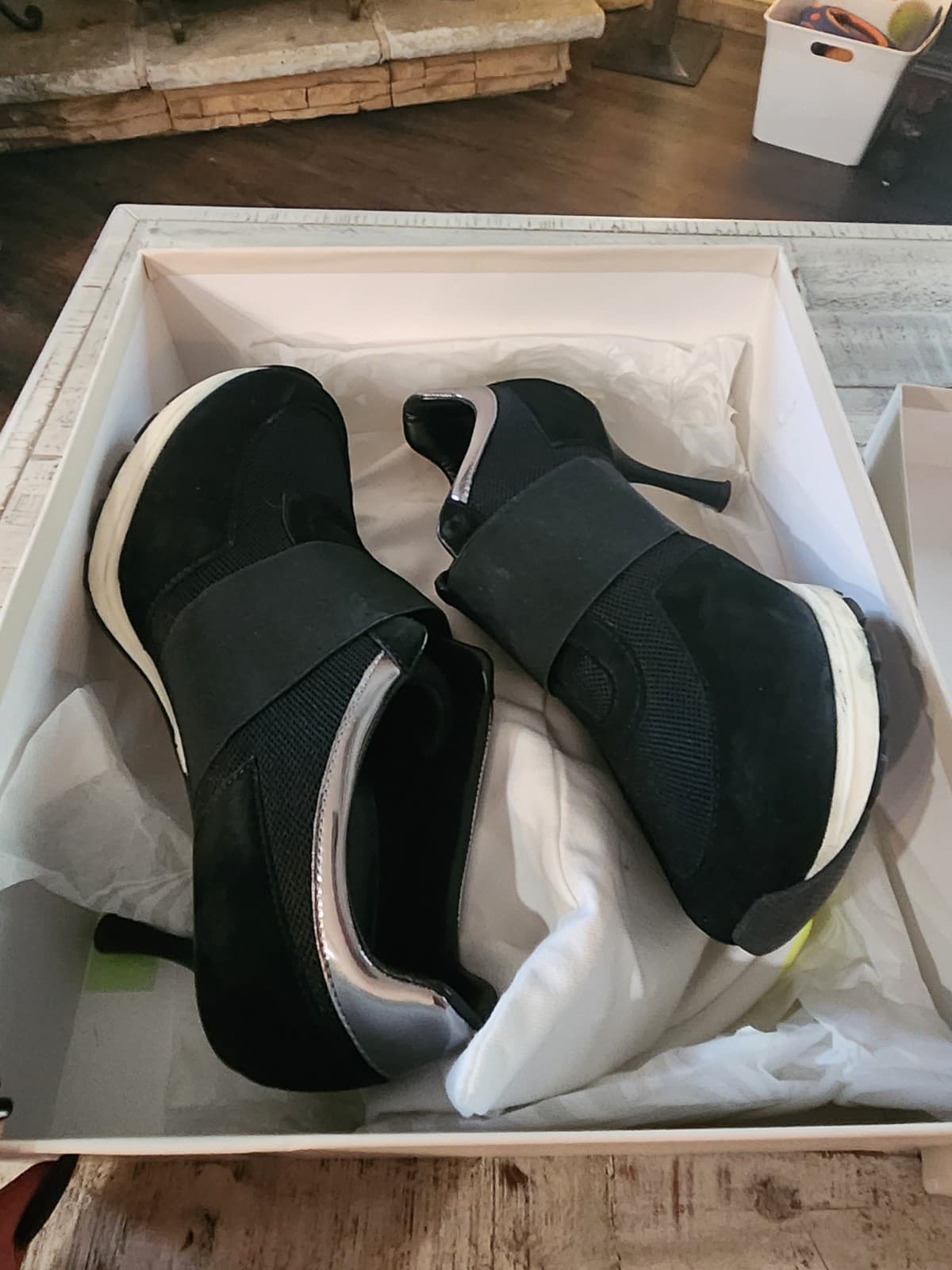 SNEEX Black And Silver Size 10