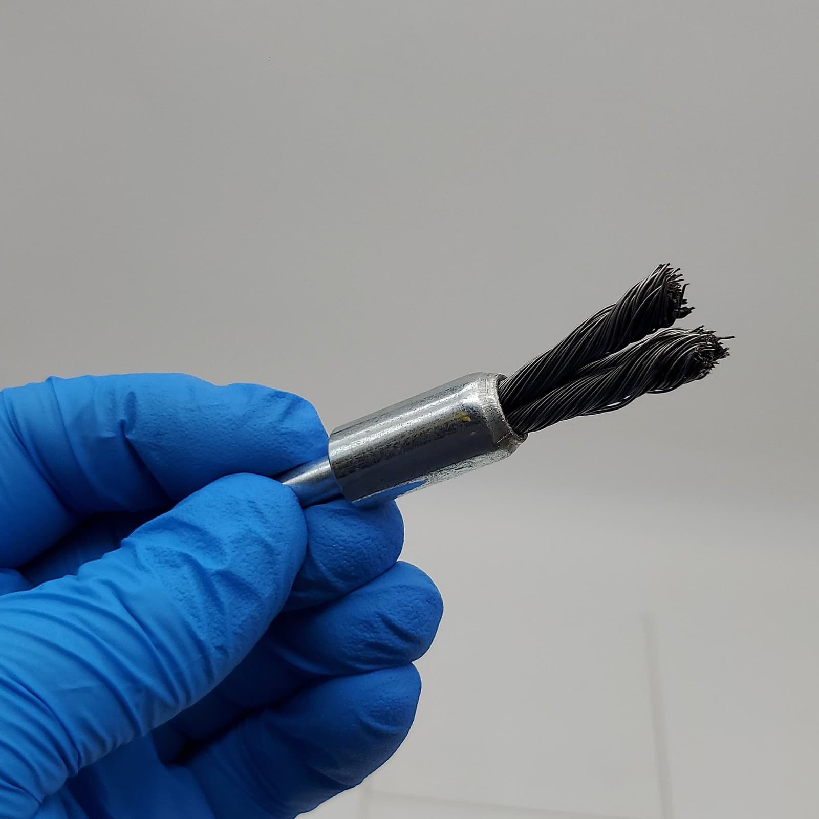 Norton 1/2" Knot Wire End Brush .014" Bristle 1/4" Stem 38877 22,000 Max RPM