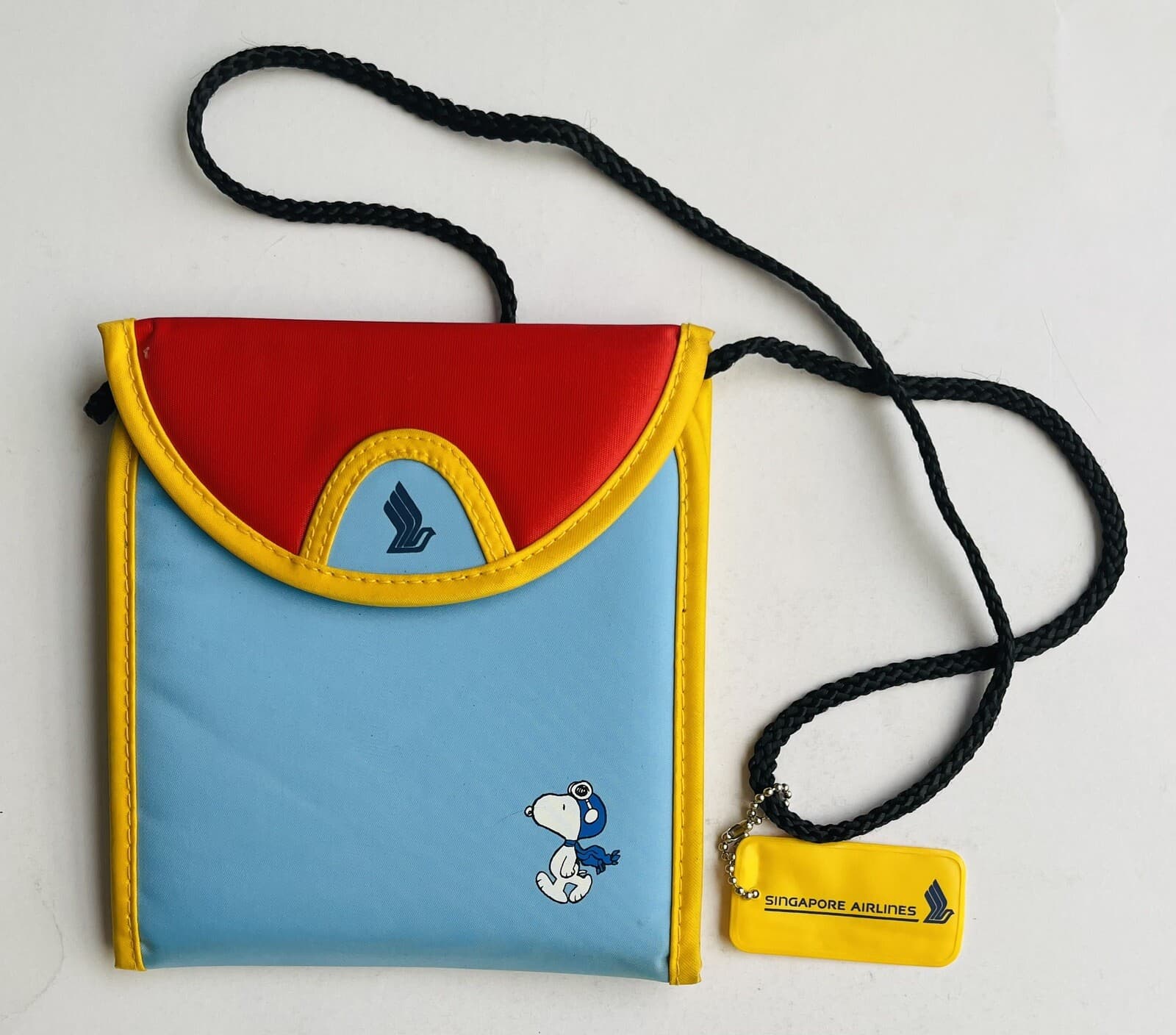 Singapore Airlines Amenity Child's Wallet - Snoopy Theme