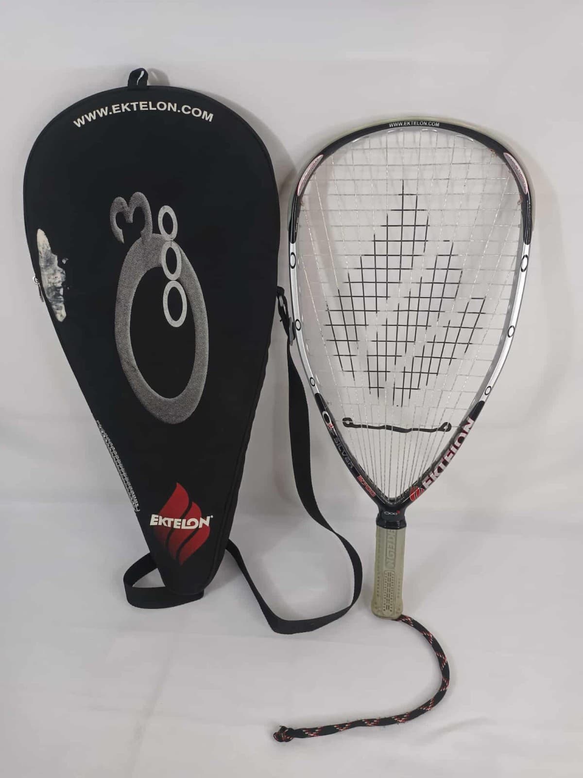 Ektelon O3 Silver 2700 Racquetball Racquet Titanium Tungsten Carbon w/ Carry Bag