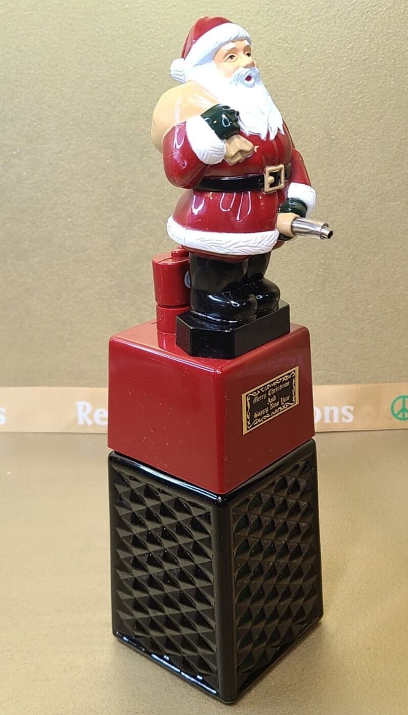Peeing Santa Alcohol Dispenser Christmas Liquor Shots Tequila Funny Bar Decor