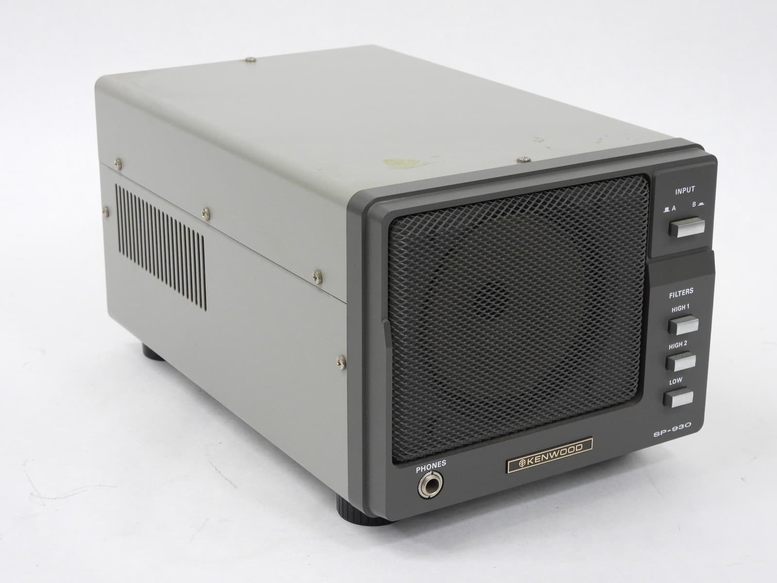 Kenwood SP-930 Filtered External Ham Radio Speaker for TS-930S (sounds good)