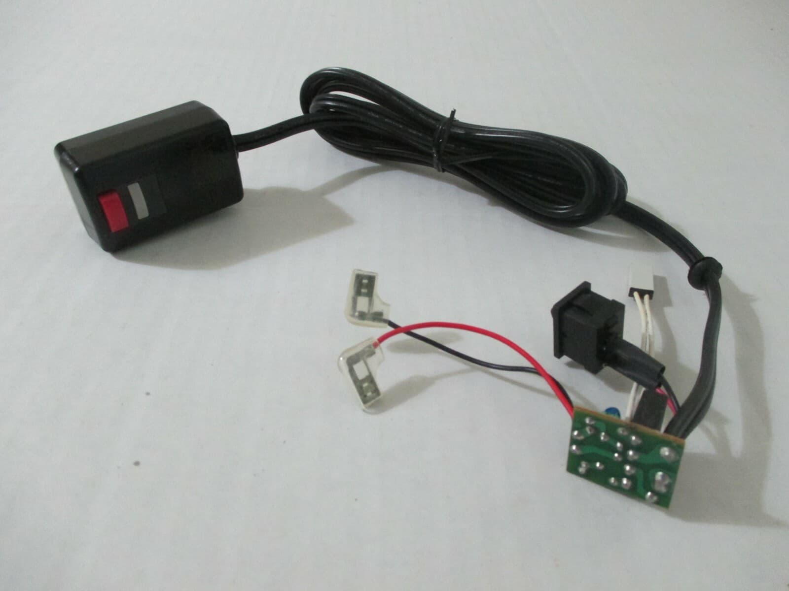 ZENTAR MODEL ZTT-10-1 CURRENT LEAKAGE PROTECTION PLUG CABLE WIRES ON/OFF SWITCH