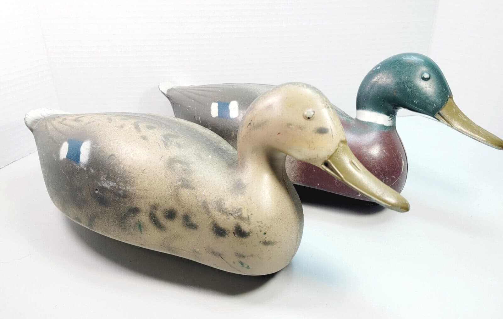 Pair Of D-9 Victor Duck Decoys Majestic, Animal Trap Co.