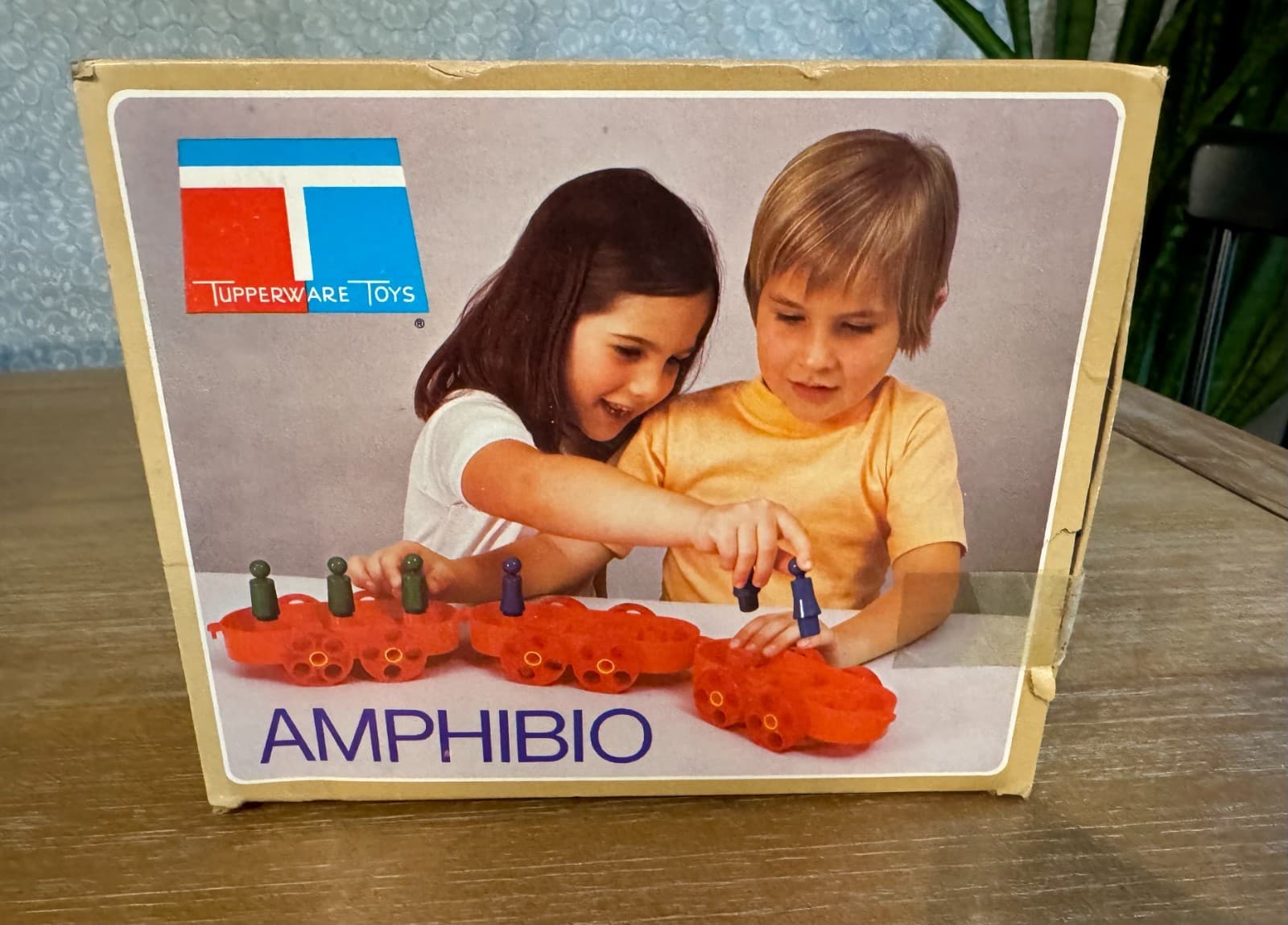 Tupperware Amphibio Play Set With Original Box Vintage Complete New