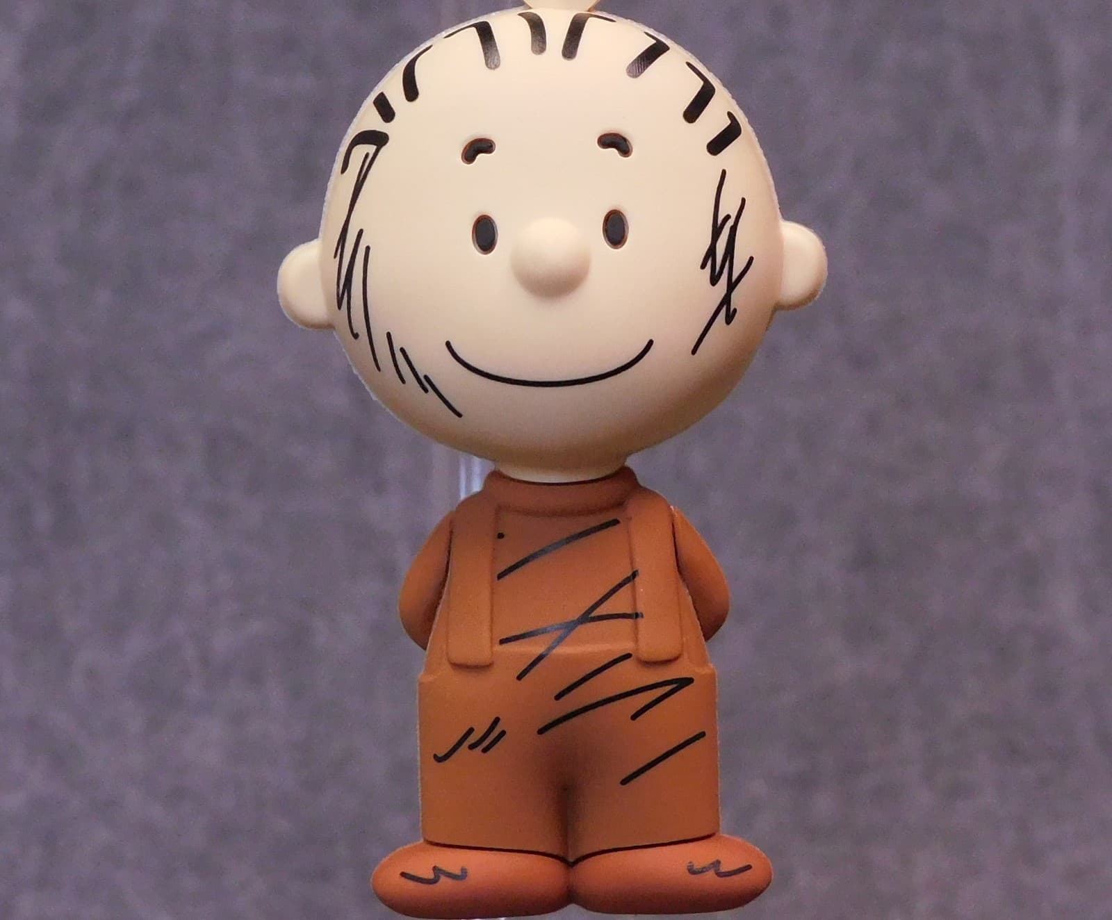 Peanuts Christmas NEW * Pigpen Clip * Blind Bag Series 4 Snoopy Key Monogram