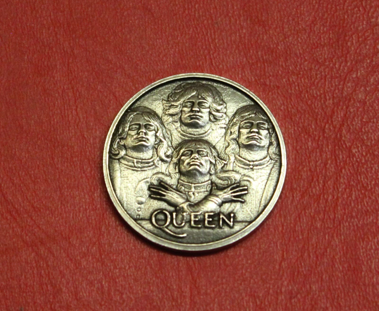 HOBO Nickel Queen