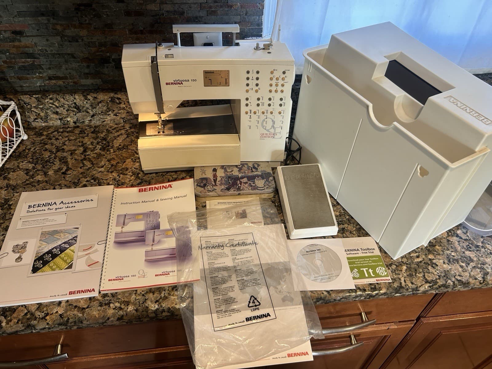 BERNINA 150 Virtuosa Quilter’s Edition w Case Manual Paperwork Extras VIDEO