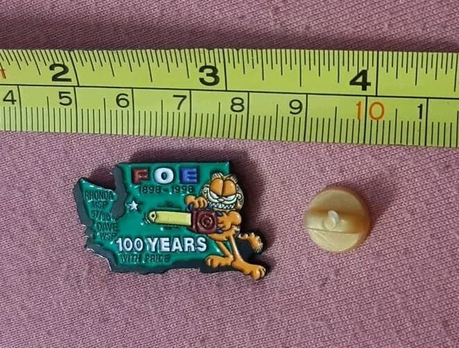 Fraternal Order Of Eagles 100 Years Washington State Shape Garfield FOE Pin