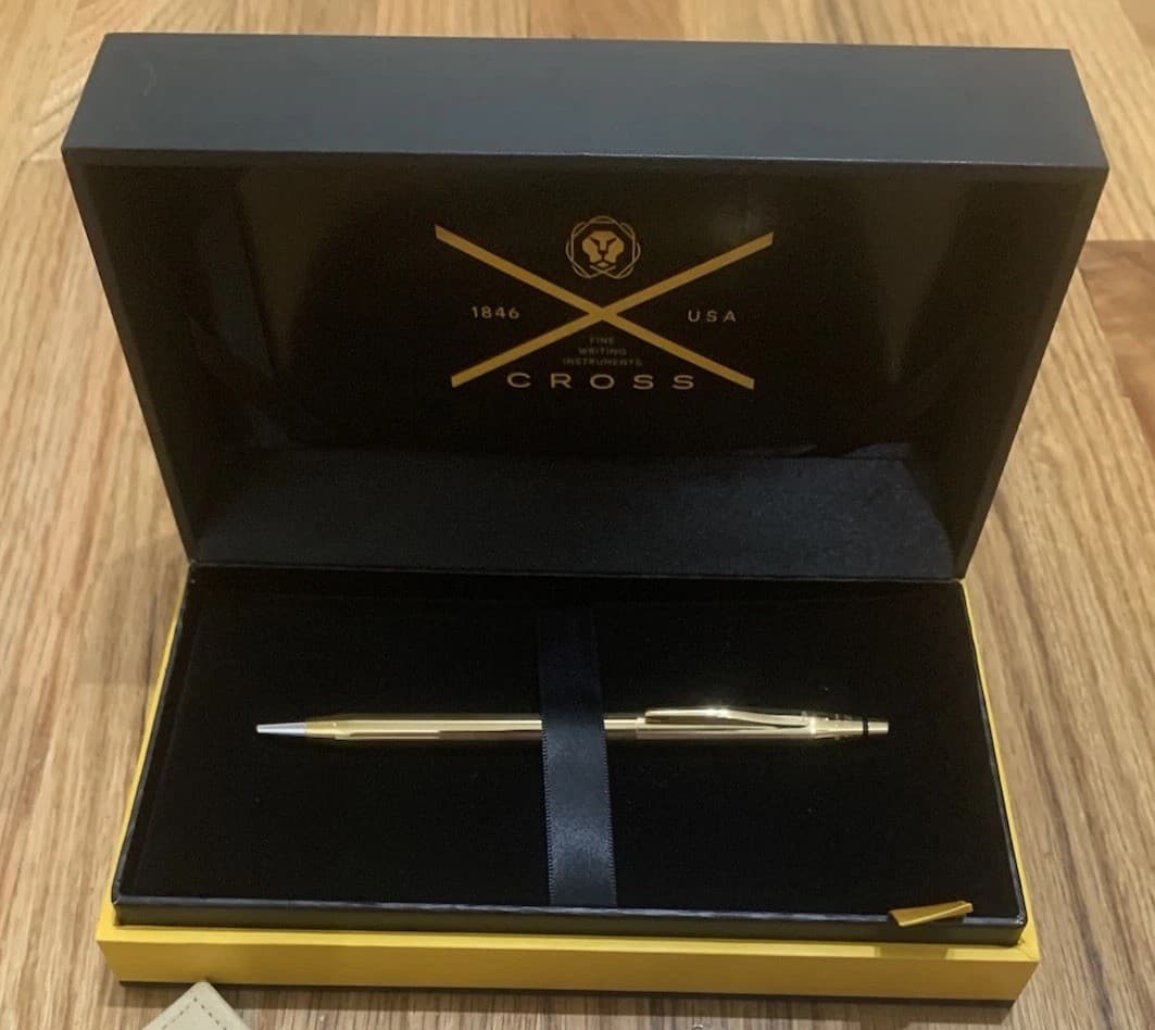 Cross 18K Solid Gold Century Ballpoint Pen In Case, Beautiful!! Hard To Find.