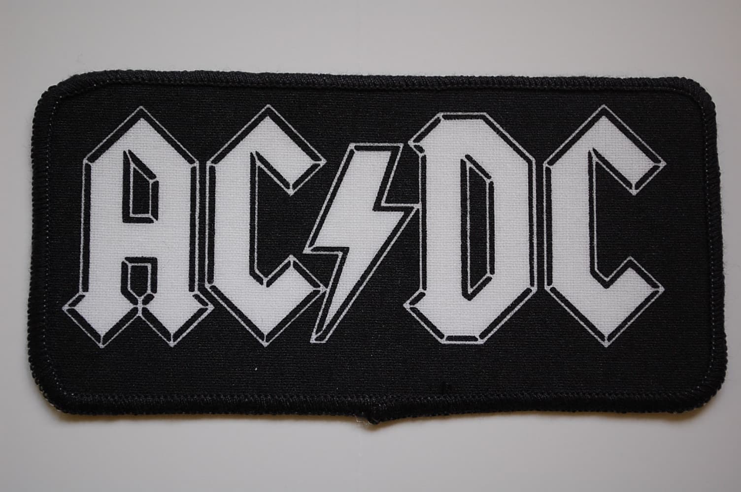ACDC Sewn patch (SP1159) Rock Metal Backpatch Metallica Black Sabbath Slayer