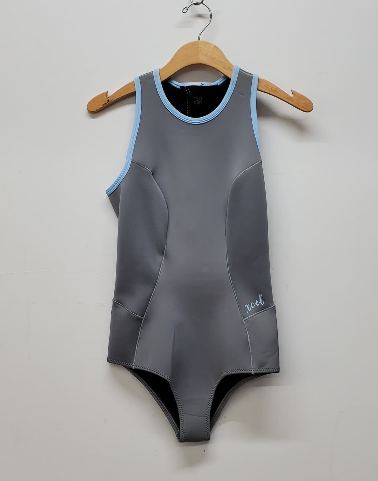 XCEL BECKY 1.5/1mm Women's BZ Sleeveless Spring Suit - DGY - Size 8 - NWT