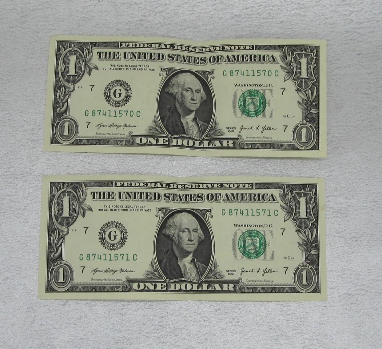 Lot 2 Consecutive Serial Numbers on Single Dollar Bills G 8741170 & G 87411571