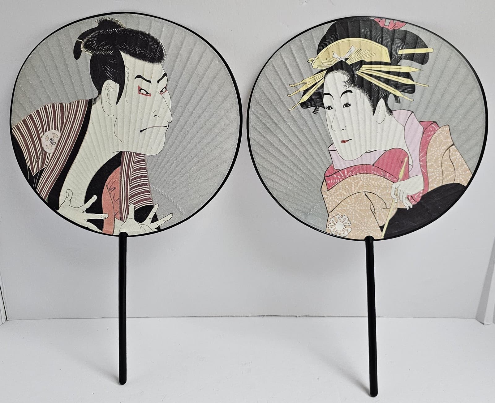 Japanese Uchiwa Hand Fans Set of 2 Ukiyo-e Kabuki Actor & Geisha Art Decor