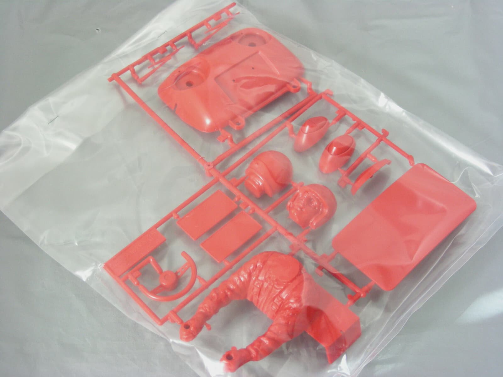 Tamiya 58618 Monster Beetle Pilot Driver Nose Cone Wipers Complete P-Parts Tree