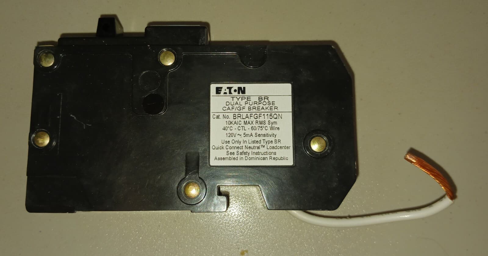 Eaton BRLAFGF115QN. Arc Fault/Ground Fault. 1P, 15A, 240V. NEW. Free Shipping